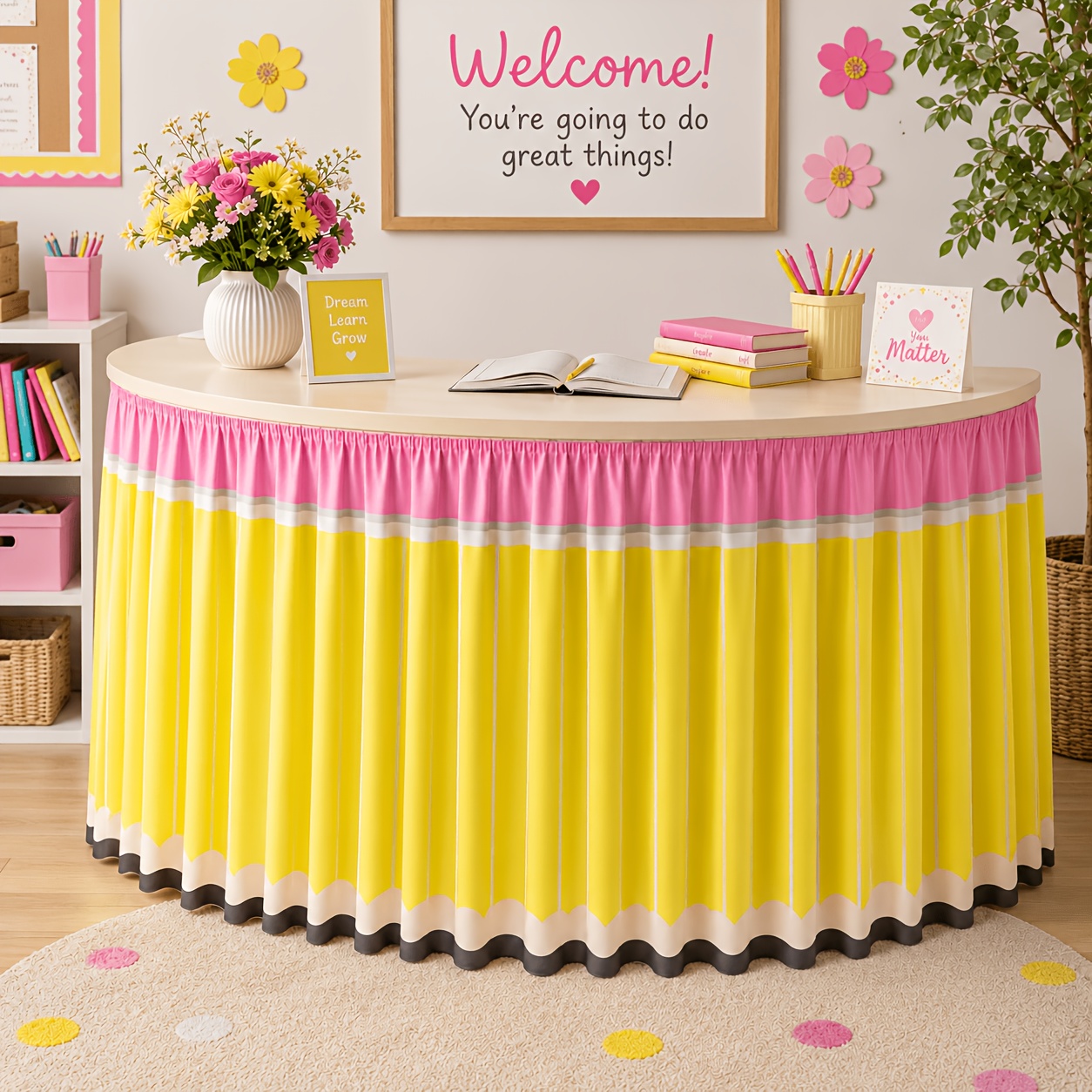 1個入り バトゥスクール ペンシルテーブルスカート、学校文具 - Yellow Desk Setup のレビューと価格